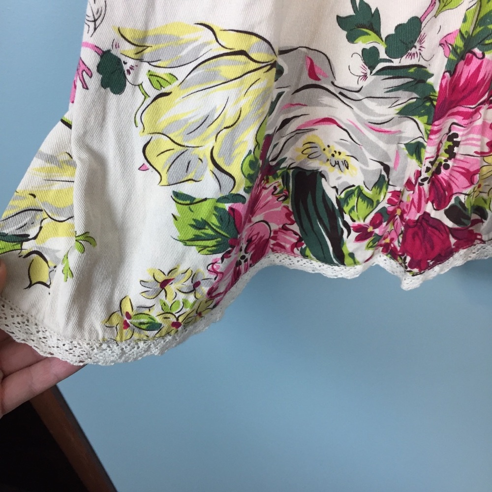 CAbi-  Floral & Lace Cream Skirt - Picture 4 of 5